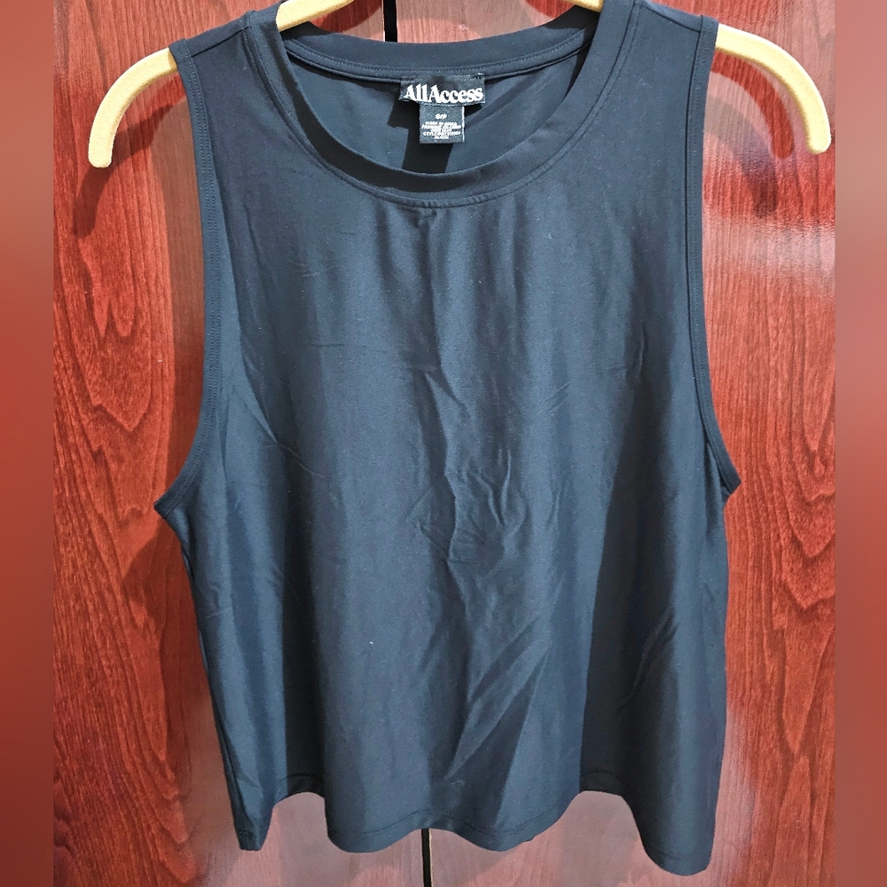 All Access Knot Front Muscle Tank